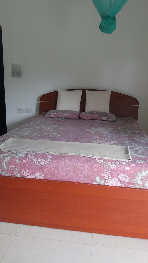 טנגלה Ishitha Homestay מראה חיצוני תמונה